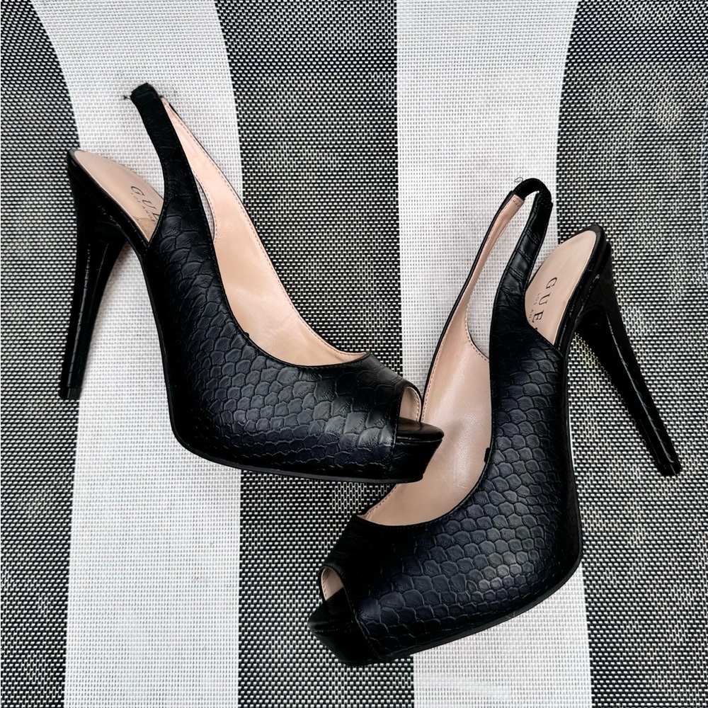 Sling back black pump heels